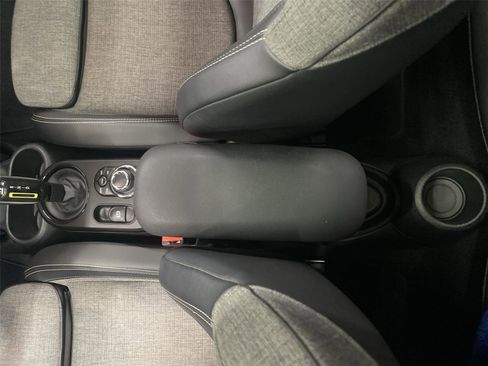 Used 2022 MINI Cooper SE FWD image 27