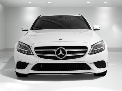Used 2021 Mercedes-Benz C 300 Sedan w/ Premium Package image 7