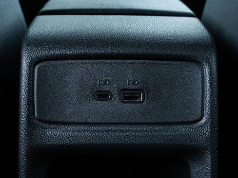 New 2026 Chevrolet Trax LT image 32