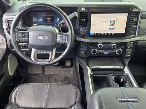 Used 2025 Ford F350 Platinum AWD/4WD image 26
