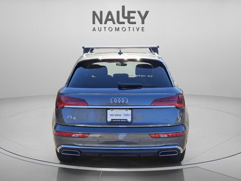 Used 2023 Audi Q5 2.0T Premium w/ Convenience Package image 4