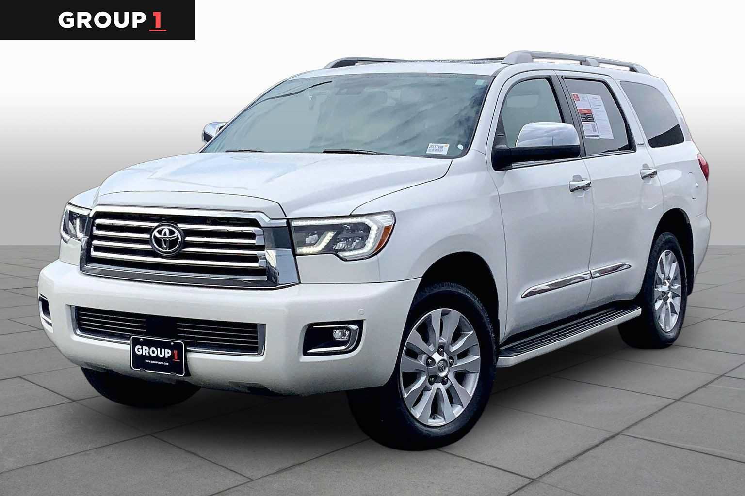 Used 2018 Toyota Sequoia Platinum AWD/4WD image 1