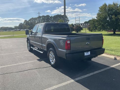 Used 2012 Ford F250 XL w/ Snow Plow Prep Pkg AWD/4WD image 7