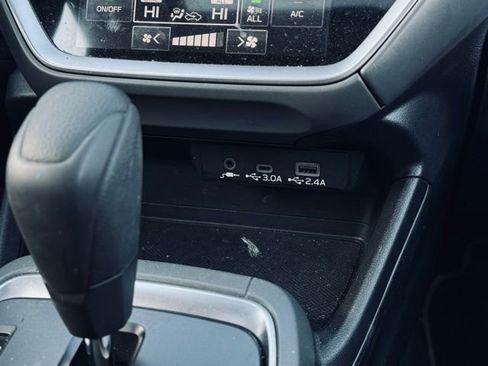 Used 2024 Subaru Crosstrek 2.0i Premium image 30