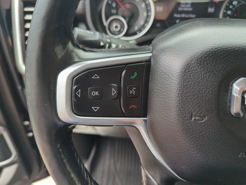 Used 2019 RAM 1500 Laramie AWD/4WD image 21
