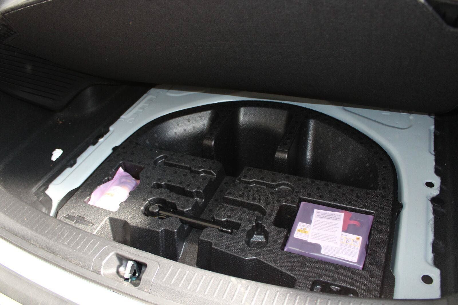Used 2022 Toyota Corolla LE FWD image 22