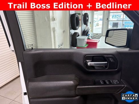 Used 2022 Chevrolet Silverado 1500 Custom Trail Boss w/ Safety Confidence Package image 9