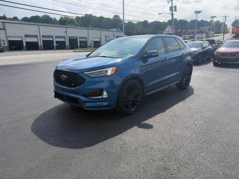 Used 2021 Ford Edge ST w/ Equipment Group 401A AWD/4WD image 4