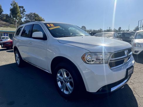 Used 2012 Dodge Durango SXT image 1