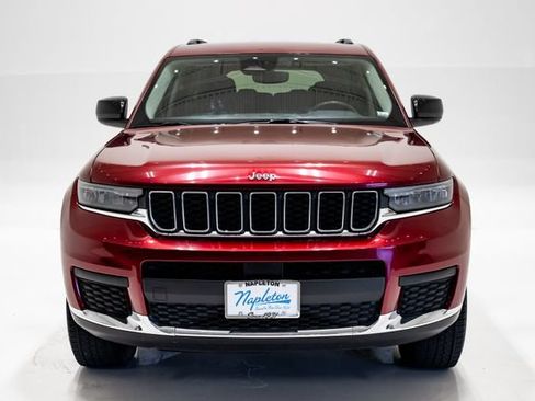 Used 2023 Jeep Grand Cherokee L Laredo AWD/4WD image 4