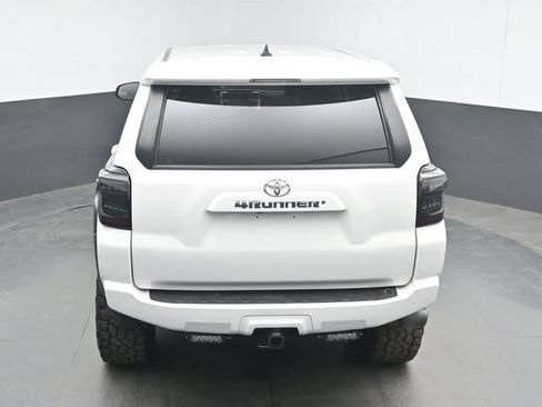 Used 2015 Toyota 4Runner SR5 Premium AWD/4WD image 26