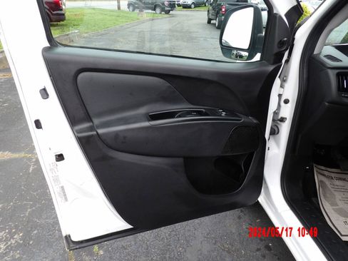 Used 2016 RAM ProMaster City Tradesman image 9