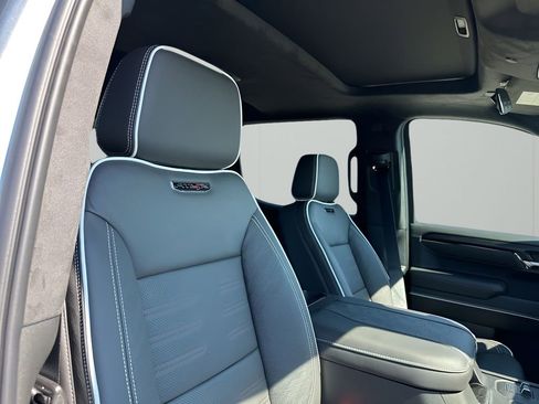 New 2026 GMC Sierra 1500 AT4X image 15