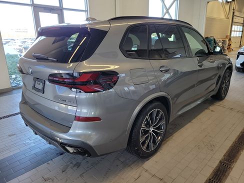 New 2026 BMW X5 xDrive50e AWD/4WD image 7