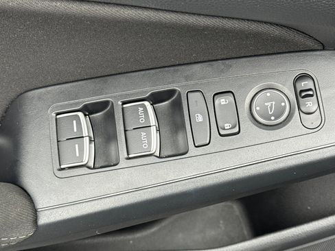 Used 2023 Honda Civic Sport image 13