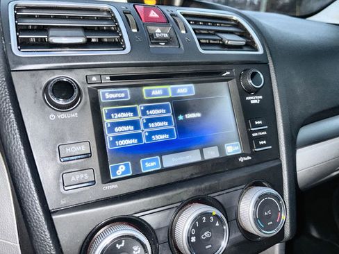 Used 2018 Subaru Forester 2.5i image 12