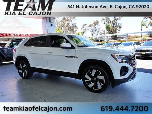 Used 2024 Volkswagen Atlas Cross Sport SE FWD image 9