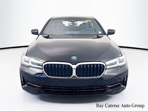 Used 2023 BMW 530i xDrive w/ Convenience Package AWD/4WD image 2