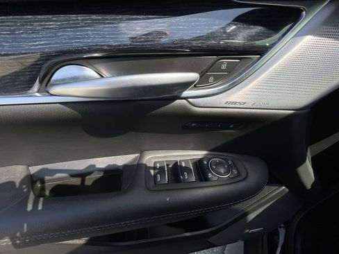 Certified 2025 Cadillac XT5 Premium Luxury image 23