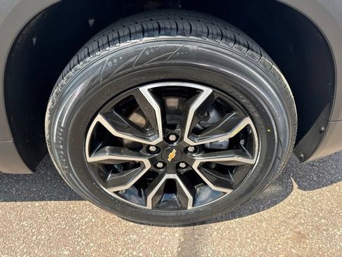 Used 2022 Chevrolet TrailBlazer ACTIV w/ Sun and Liftgate Package FWD image 40
