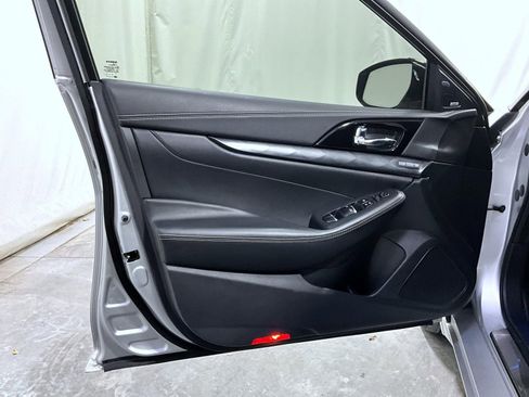 Used 2020 Nissan Maxima Platinum w/ Illumination Package image 10