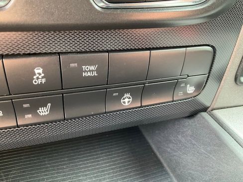 Used 2017 RAM 1500 Rebel w/ Luxury Group image 12