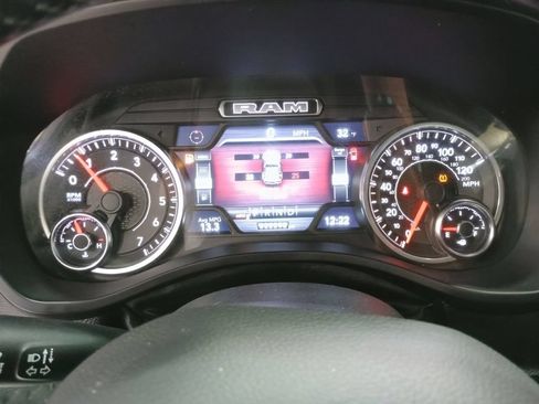 Used 2022 RAM 1500 Laramie AWD/4WD image 19