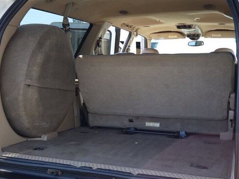 Used 2002 Ford Excursion Limited image 36