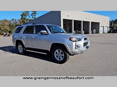 Used 2019 Toyota 4Runner SR5 Premium image 18