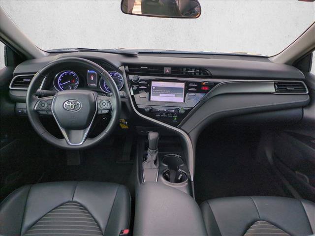 Used 2020 Toyota Camry SE FWD image 18