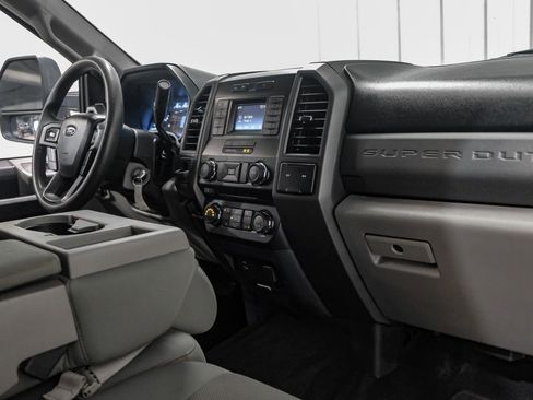 Used 2018 Ford F350 XL w/ STX Appearance Package RWD image 12