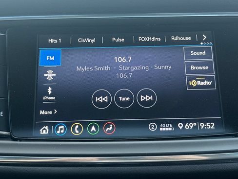 Used 2021 Buick Enclave Avenir w/ Avenir Technology Package AWD/4WD image 22