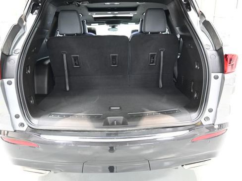 Used 2023 Buick Enclave Essence w/ Experience Buick Package FWD image 29