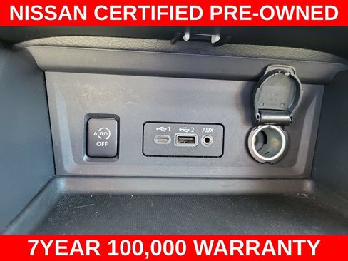 Used 2025 Nissan Sentra SV FWD image 24