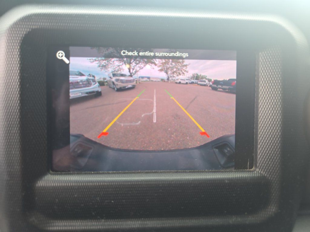 Used 2021 Jeep Gladiator Sport AWD/4WD image 23