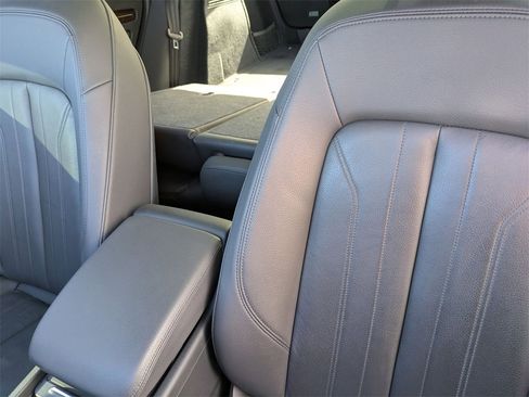 Used 2019 Audi Q5 2.0T Premium Plus w/ Premium Plus Package image 16