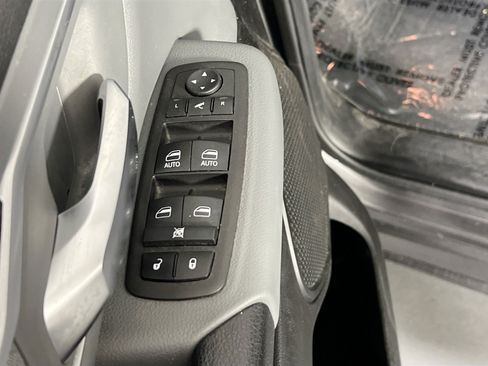 Used 2023 RAM 1500 Big Horn AWD/4WD image 17