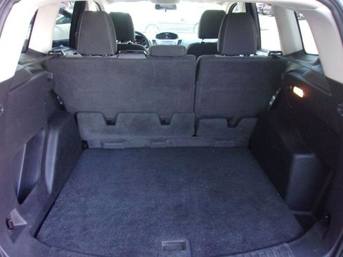 Used 2017 Ford Escape SE image 6