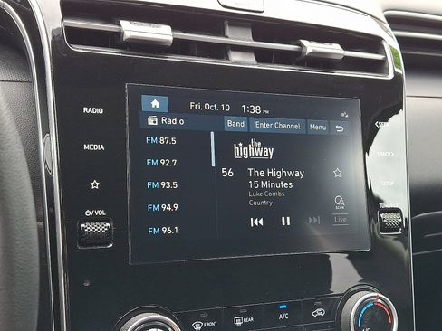 Certified 2023 Hyundai Tucson SEL image 15