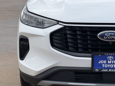 Used 2023 Ford Escape Active w/ Tech Pack #2 image 5