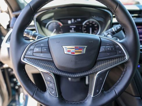 Used 2025 Cadillac XT5 Sportv w/ LPO, Floor Liner Package AWD/4WD image 12