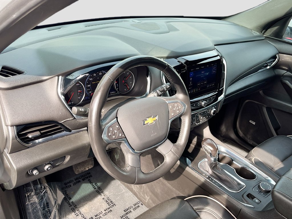 Used 2022 Chevrolet Traverse Premier AWD/4WD image 9