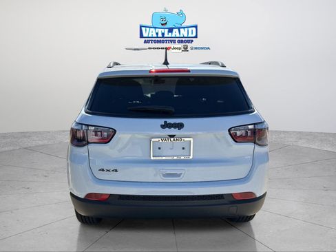 New 2026 Jeep Compass Latitude image 4