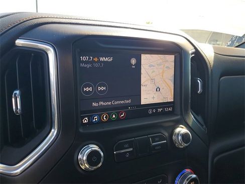 Used 2021 GMC Sierra 1500 AT4 w/ AT4 Preferred Package image 19