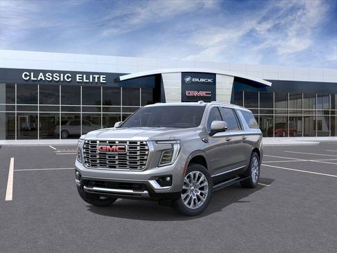 New 2026 GMC Yukon XL Denali w/ Sun & Power Step Package image 8