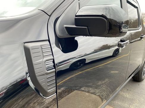 Used 2024 Ford Maverick Lariat image 34