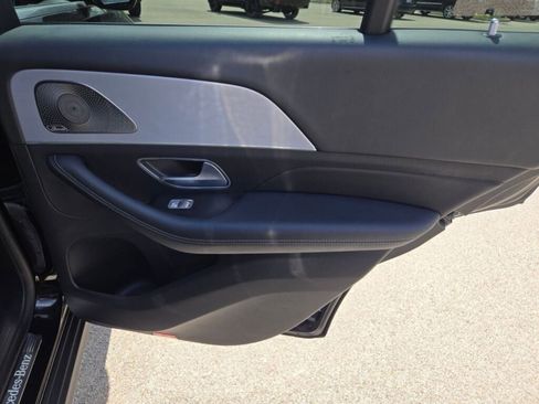 Used 2022 Mercedes-Benz GLE 350 4MATIC image 9