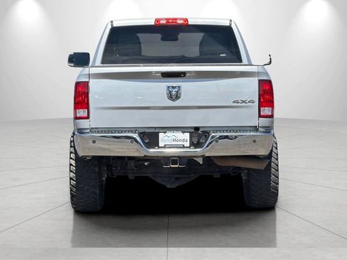 Used 2017 RAM 2500 Tradesman w/ Chrome Appearance Group AWD/4WD image 7