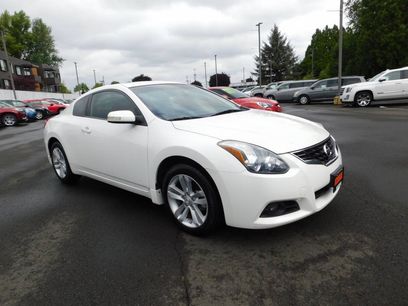 Used 2012 Nissan Altima 2.5 S w/ 2.5S Premium Pkg
