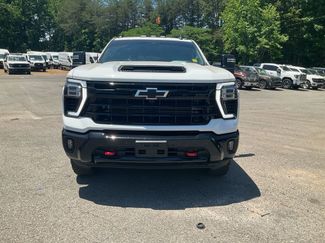 Used 2025 Chevrolet Silverado 2500 LT w/ Trail Boss Package AWD/4WD video 2